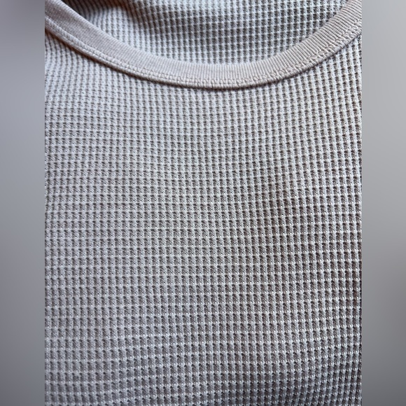 Aritzia TNA Pink Knit Sweater - Large - Picture 5 of 6